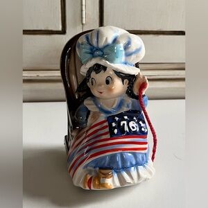 Antique Music Box Figurine Yankee Doodle Dandy song 1976 bicentennial